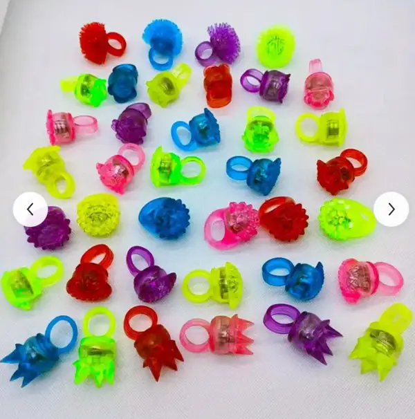 Glow in the Dark neon ringen Te koop
