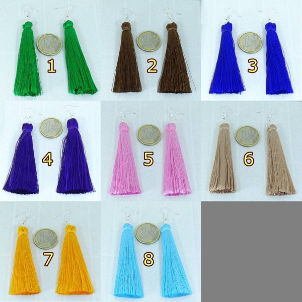 1 Par de Pendientes Con Borlas