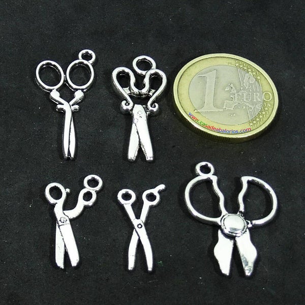 22 Colgantes / Tijeras Variadas T478F