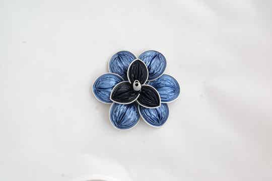 broche licht/donker blauw