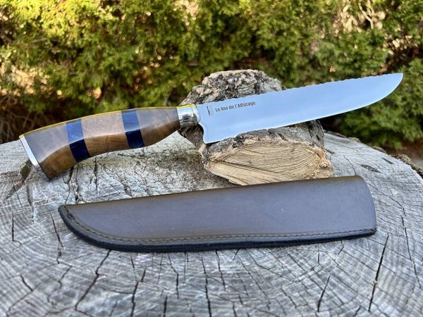 Couteau Picanheira 8" – Hybride (Imbuia & Résine Bleue)