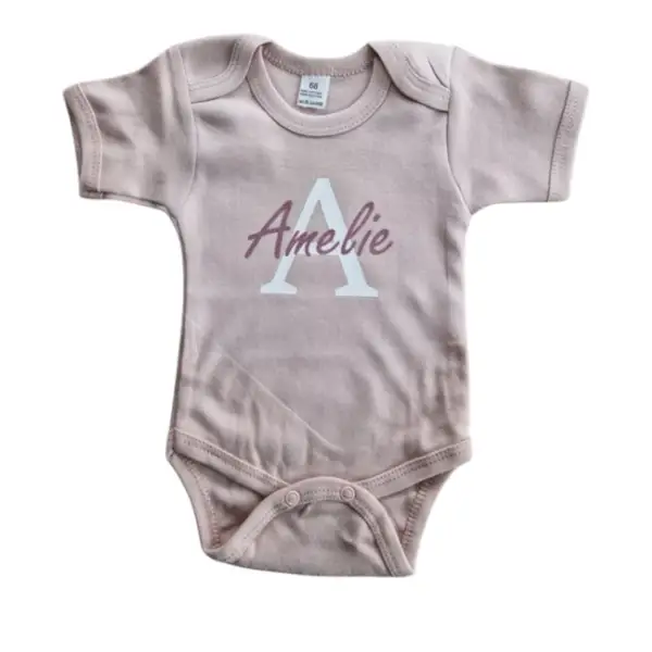 Babyromper met naam gepersonaliseerd