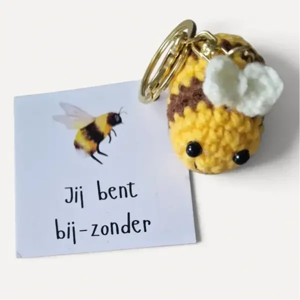 Sleutelhanger met kaartje " jij bent bij-zonder"