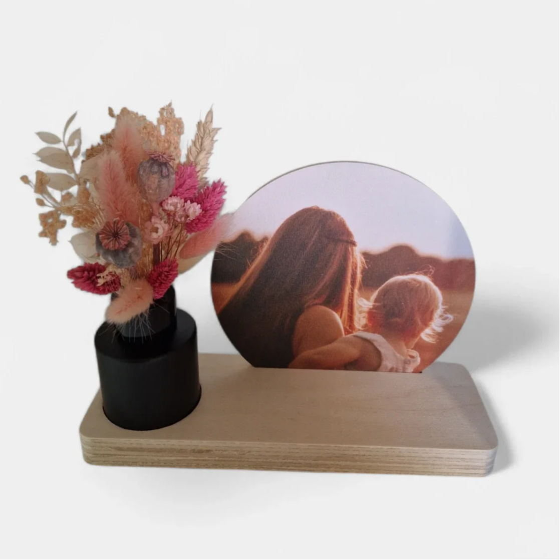 Houten fotoplankje met vaasje