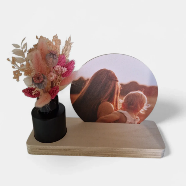 Houten fotoplankje met vaasje
