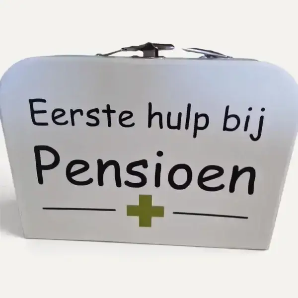 Eerste hulp bij pensioen koffer – origineel pensioen cadeau