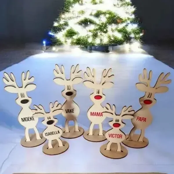 Houten rendiertjes naamkaartjes — een persoonlijke touch aan je kersttafel