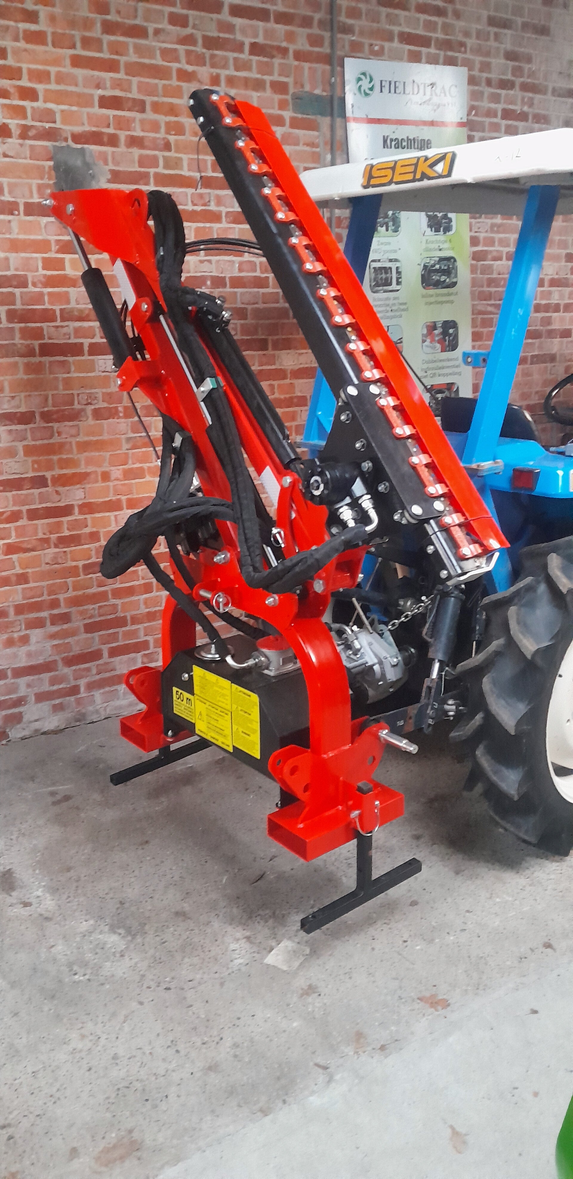 Heggenschaar 130 cm voor tractor met kabelbediening