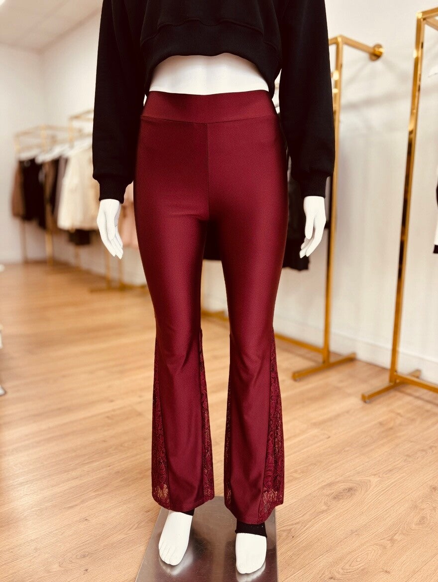 Legginsy koronka