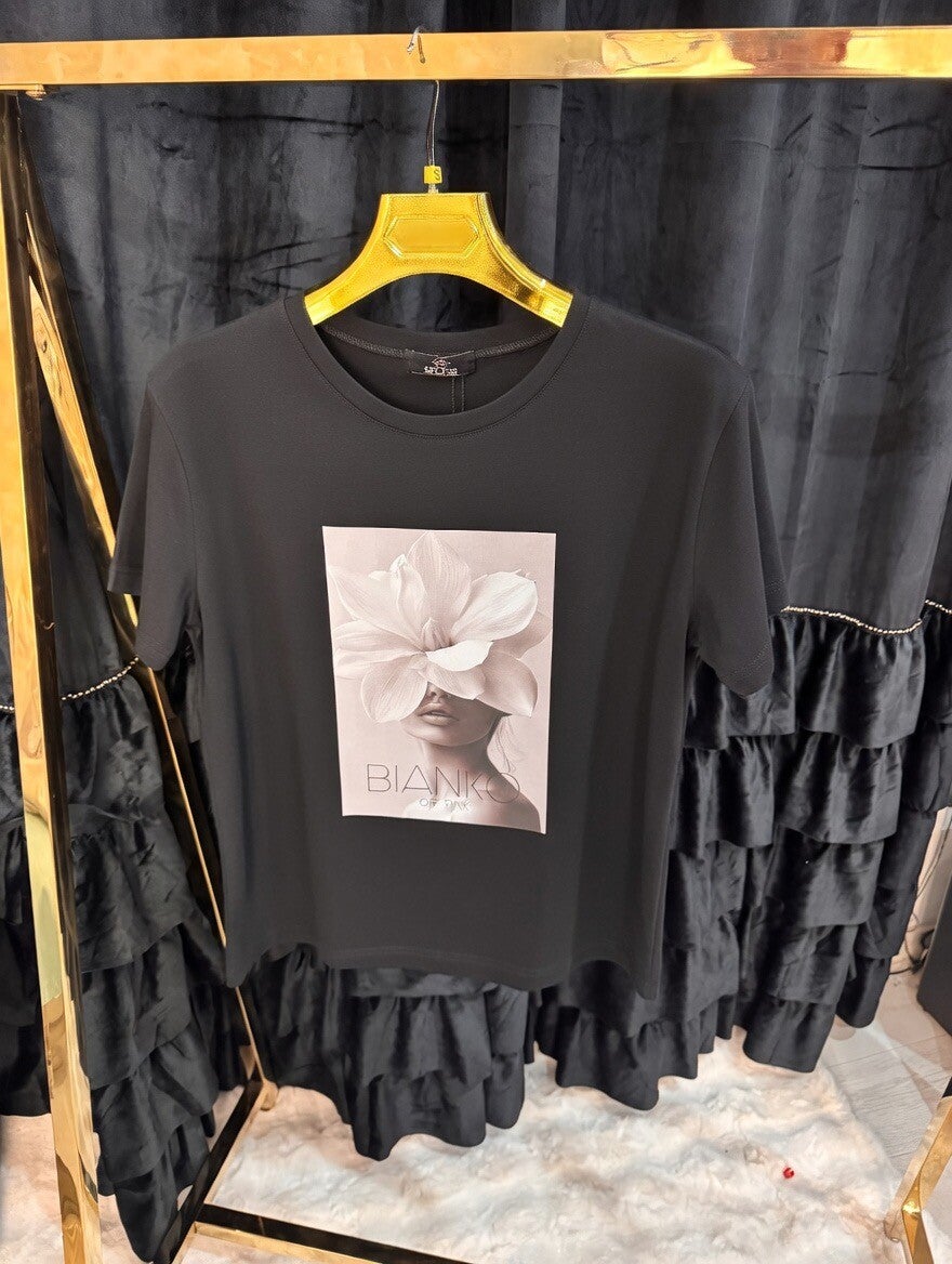 T-shirt Look