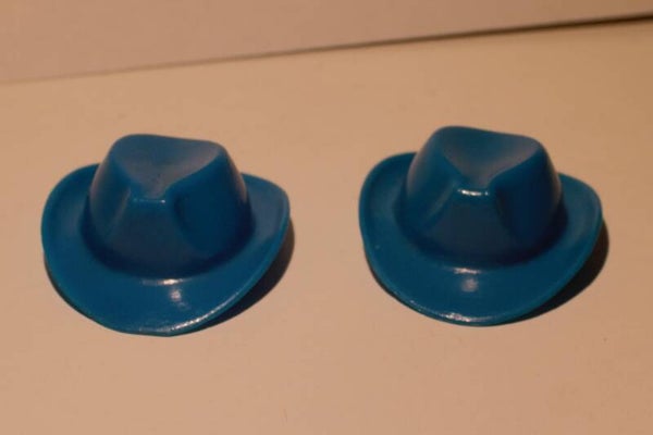 Playmobil Hüte 2 Stück.