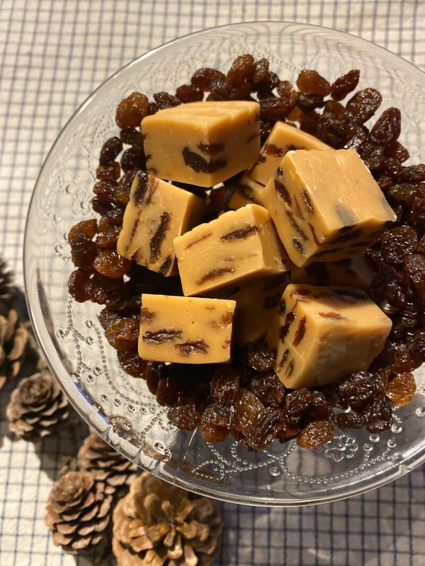 Fudge met rum en rozijnen
