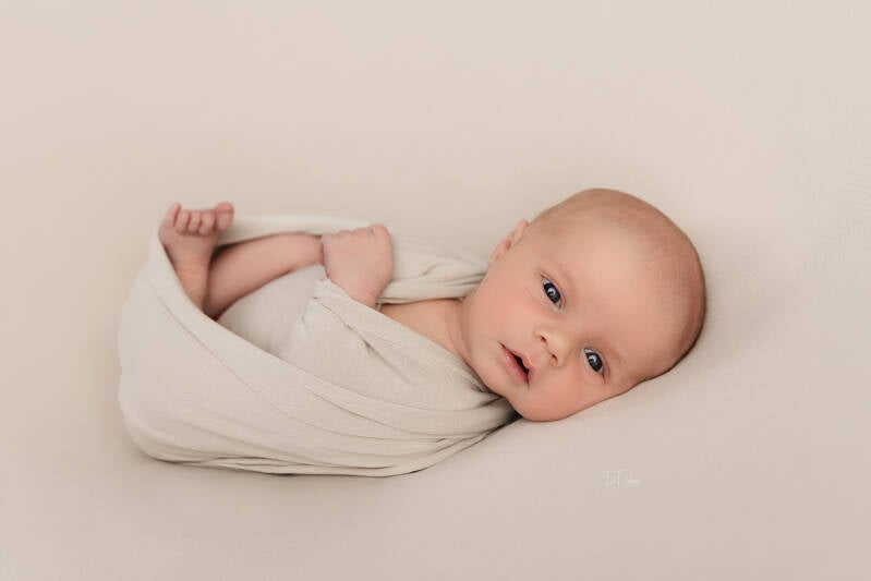 Newborn fotograaf deerlijk waregem belgie