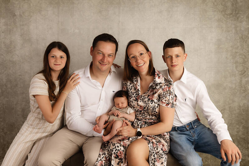 Newborn fotograaf deerlijk waregem belgie