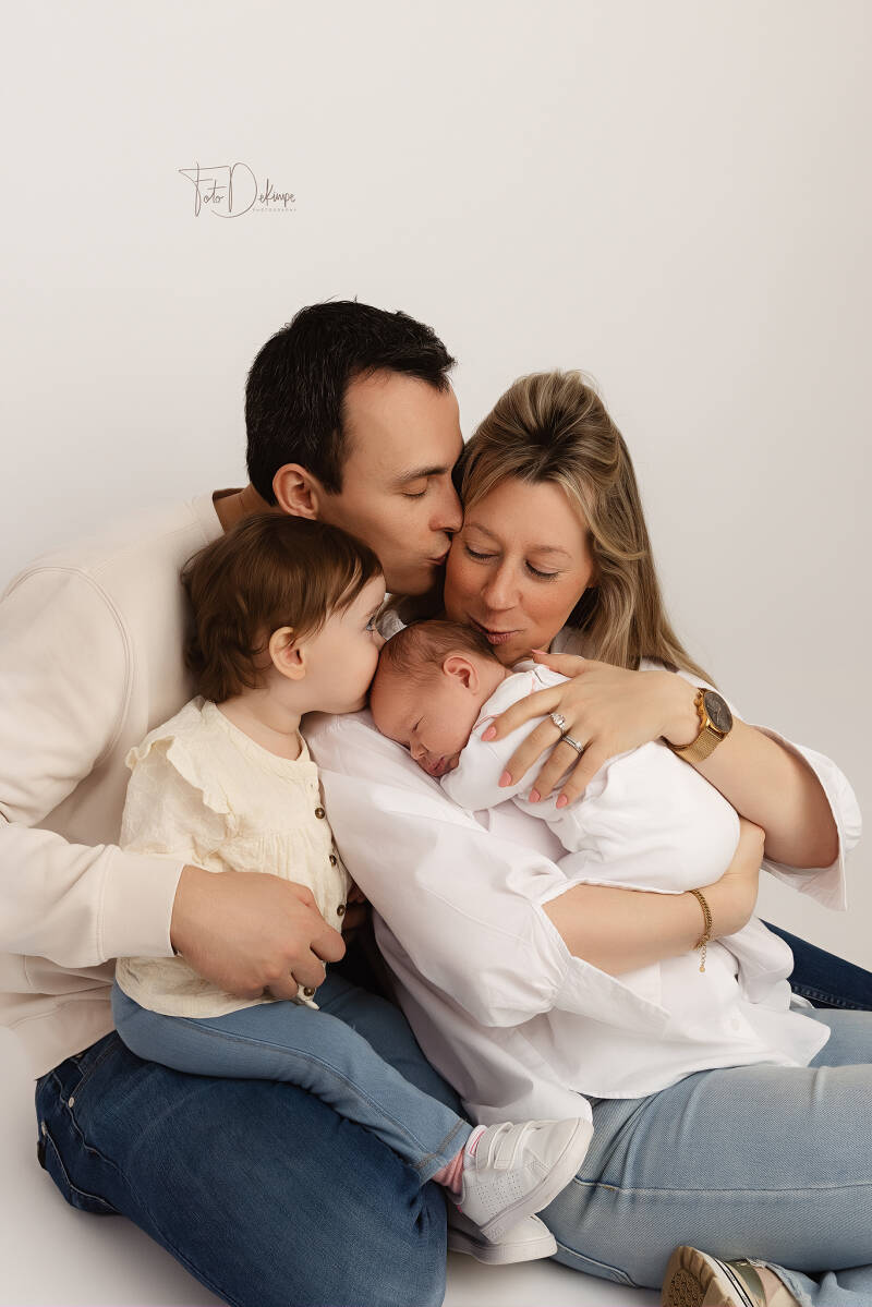 Newborn fotograaf deerlijk waregem belgie