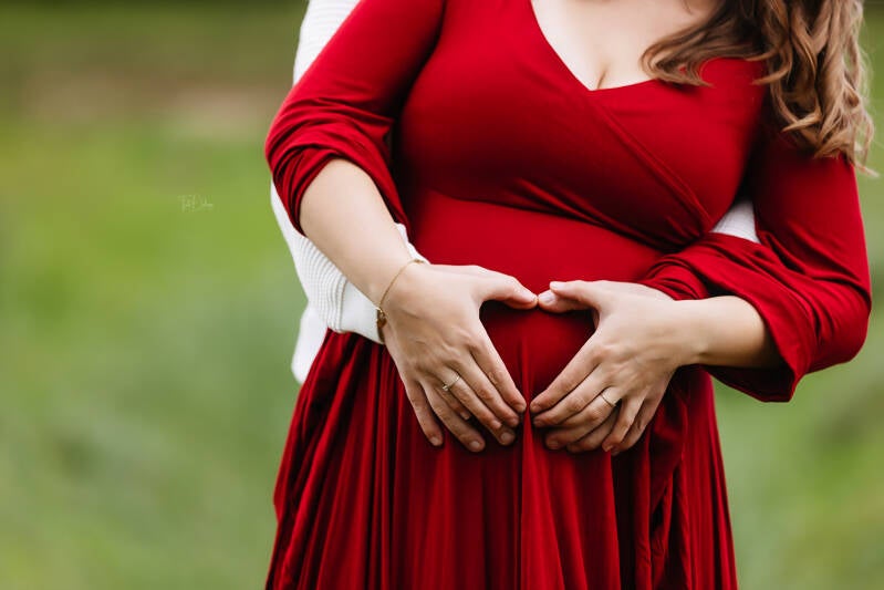zwangerschap deerlijk waregem belgie kinderfotografie gezinsfotografie familiefotografie kinderfotografie kinderen