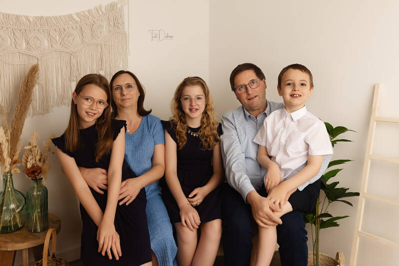 kind fotograaf deerlijk waregem belgie kinderfotografie gezinsfotografie familiefotografie kinderfotografie kinderen communie vormsel lentefeest