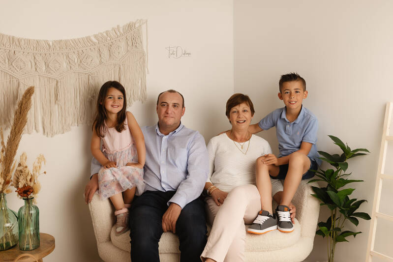 kind fotograaf deerlijk waregem belgie kinderfotografie gezinsfotografie familiefotografie kinderfotografie kinderen communie vormsel lentefeest