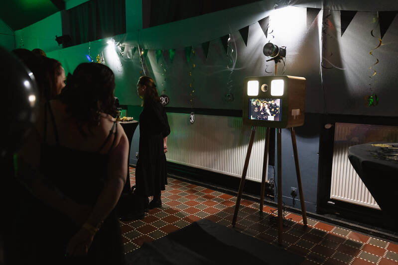 Photobooth huren met Canon camera en directe prints op een bruiloft of feest in waregem