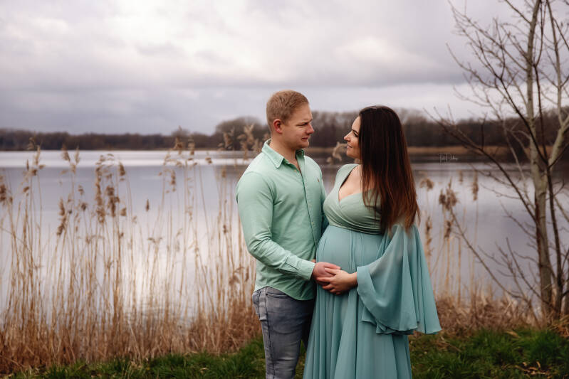 zwangerschap deerlijk waregem belgie kinderfotografie gezinsfotografie familiefotografie kinderfotografie kinderen