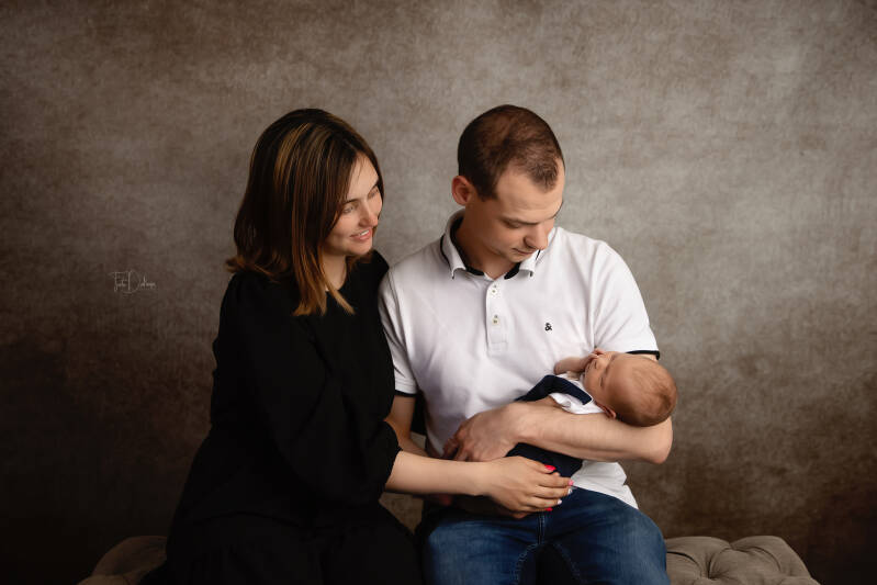 Newborn fotograaf deerlijk waregem belgie gezin