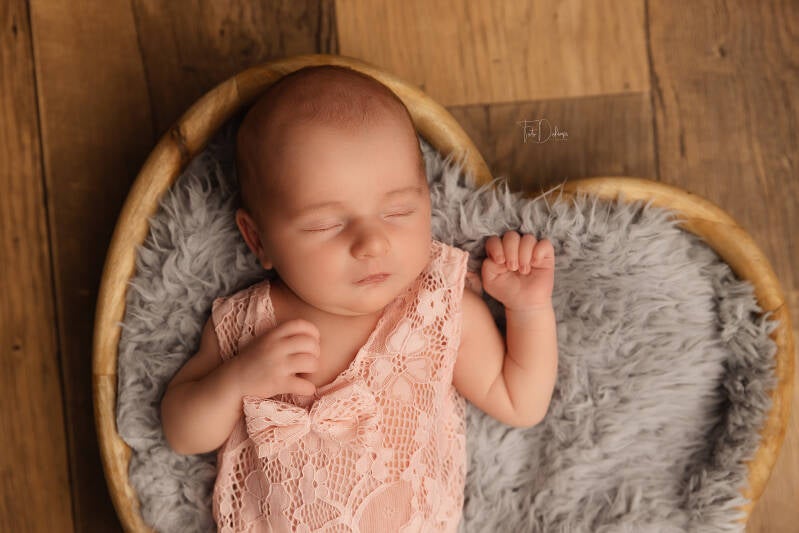 Newborn fotograaf deerlijk waregem belgie