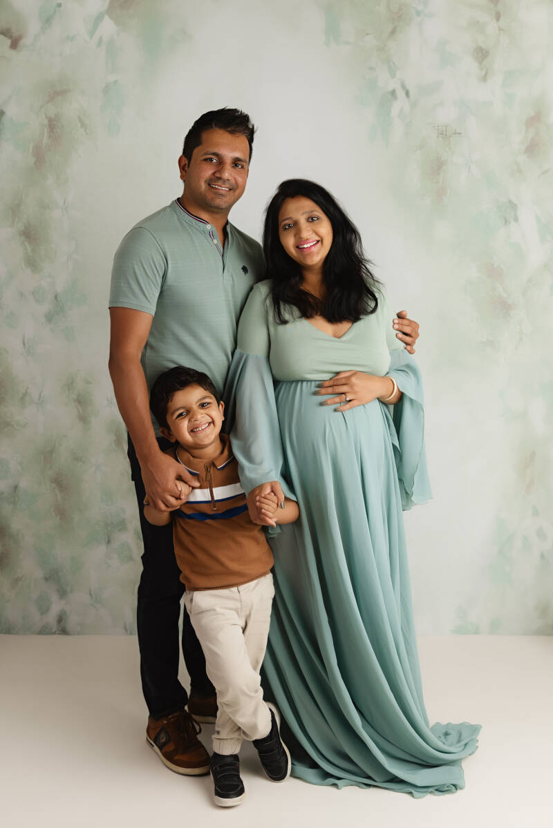 zwangerschap deerlijk waregem belgie kinderfotografie gezinsfotografie familiefotografie kinderfotografie kinderen