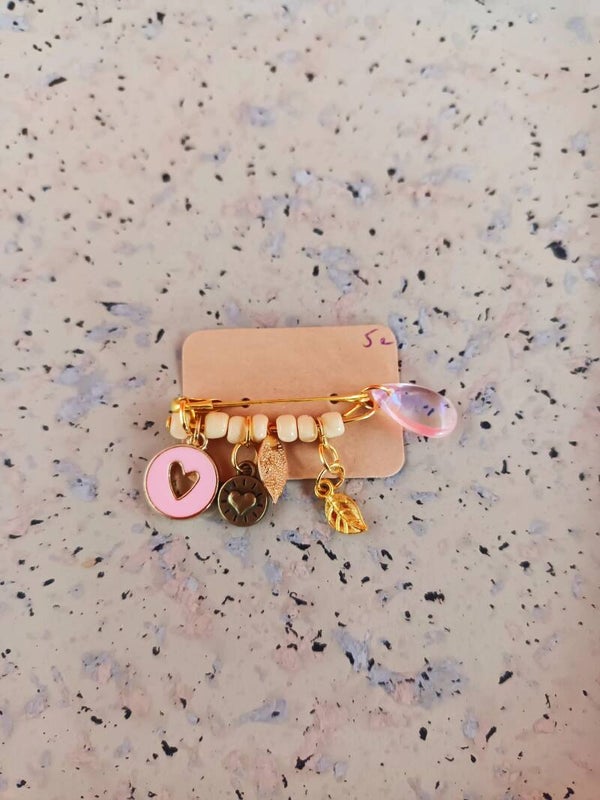 Broche
