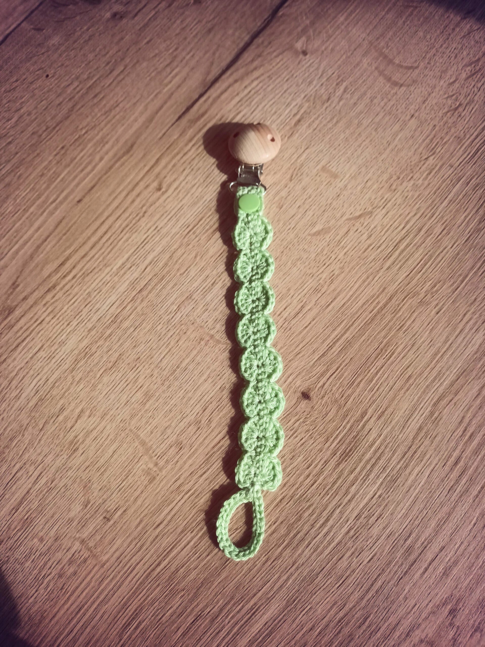 Attache tétine