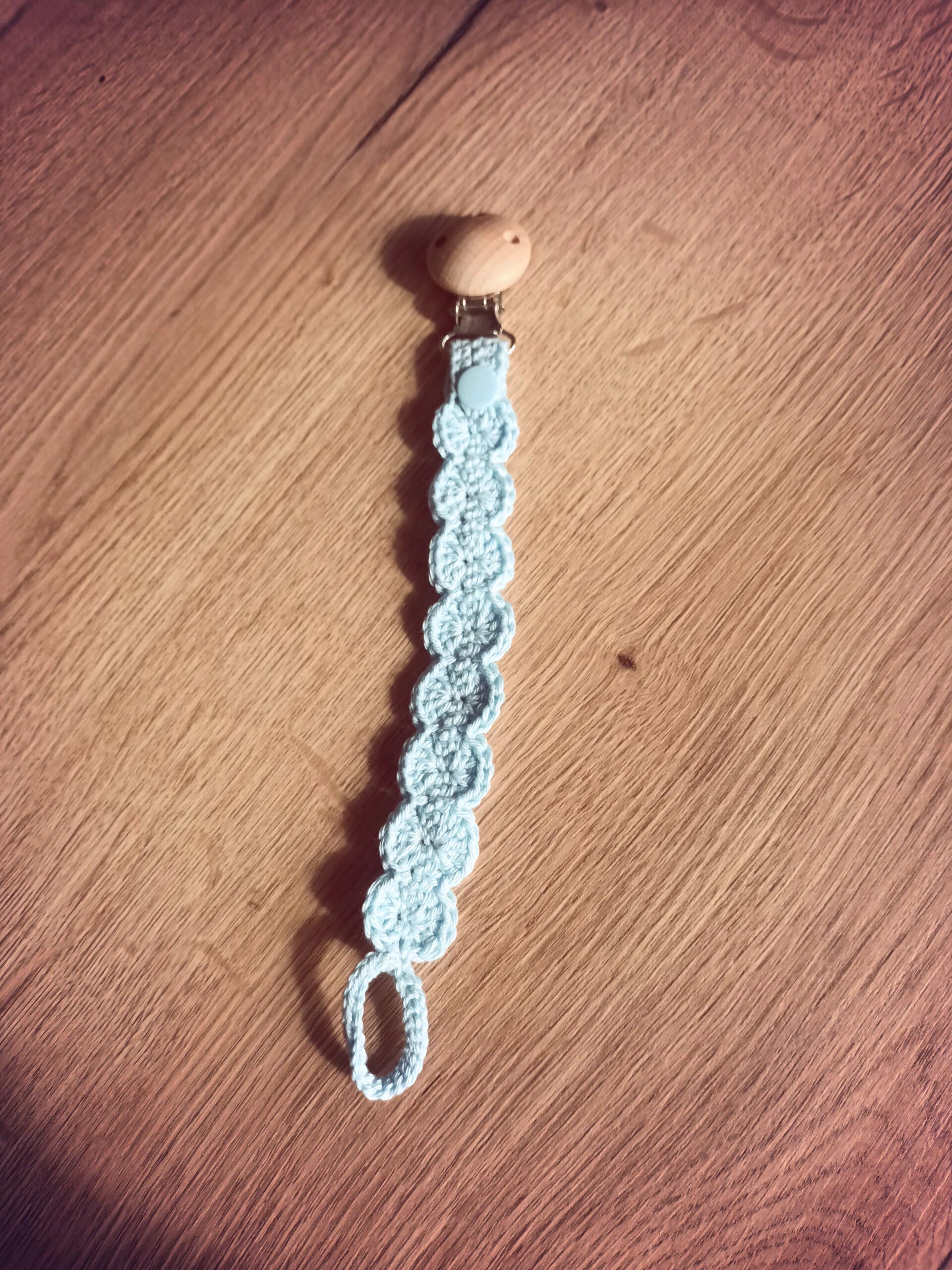 Attache tétine