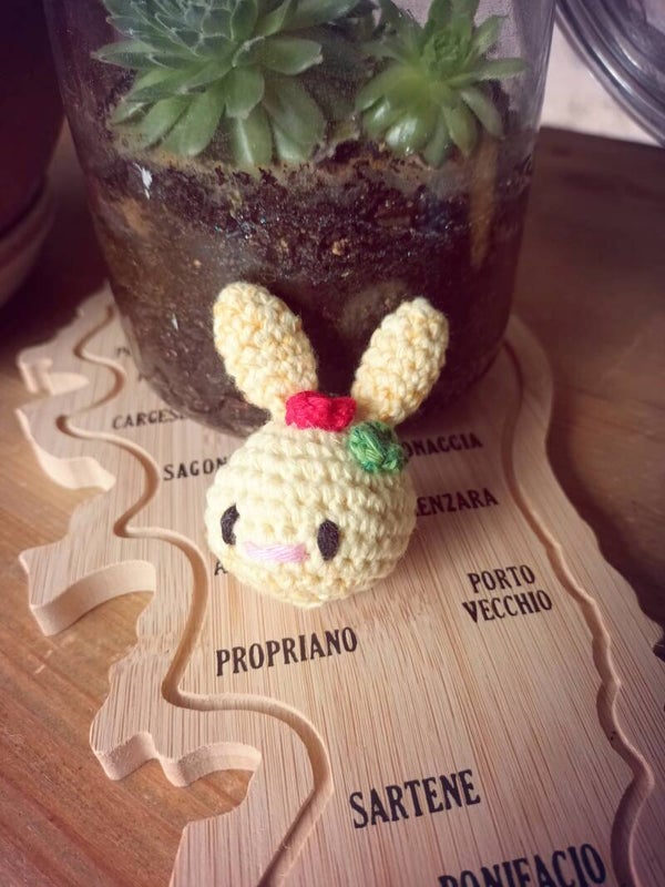 Broche lapin