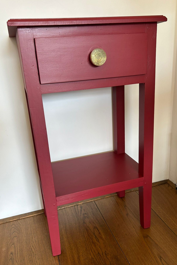 Sidetable Cranberry