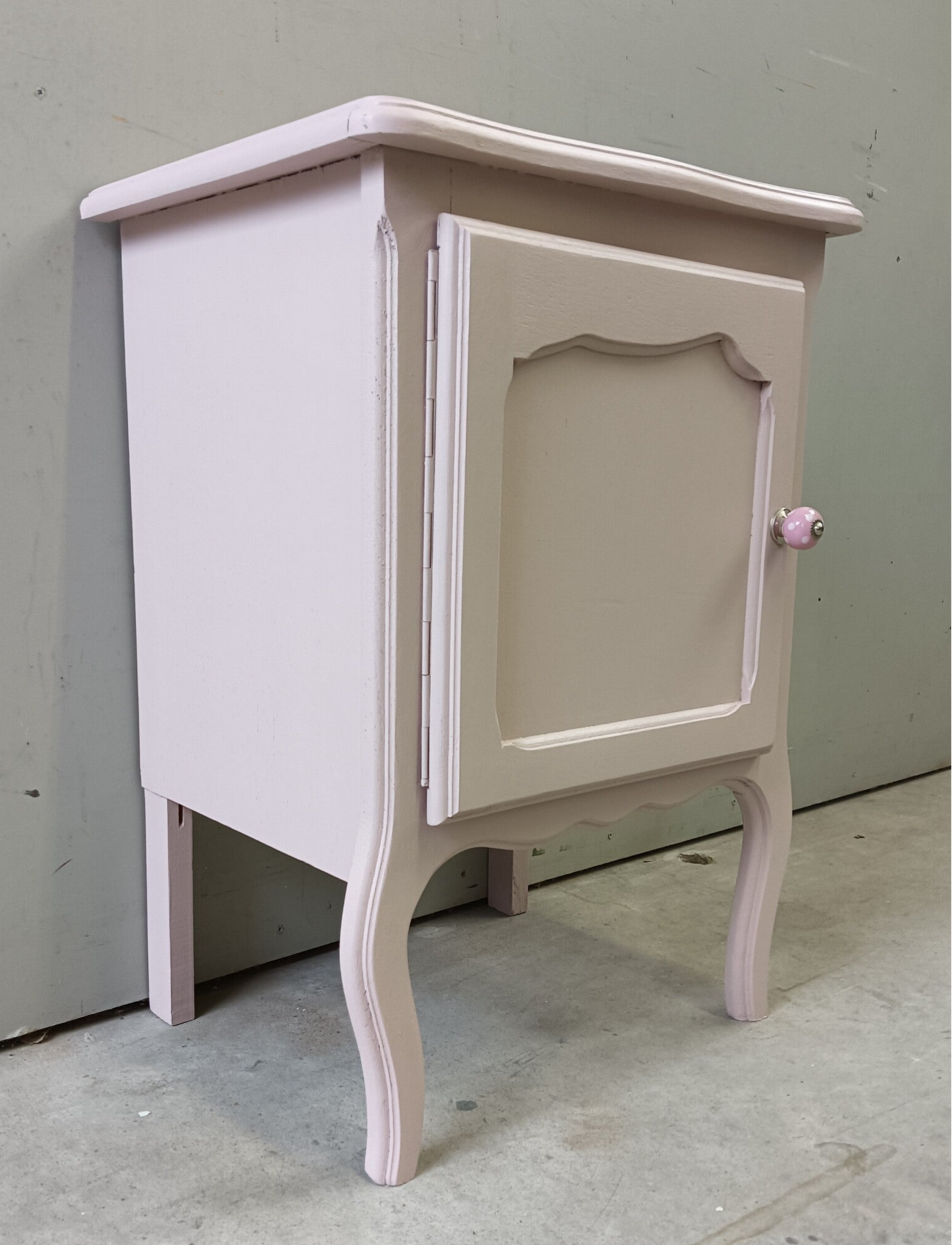 Queen Ann Nachtkastje Rosewater