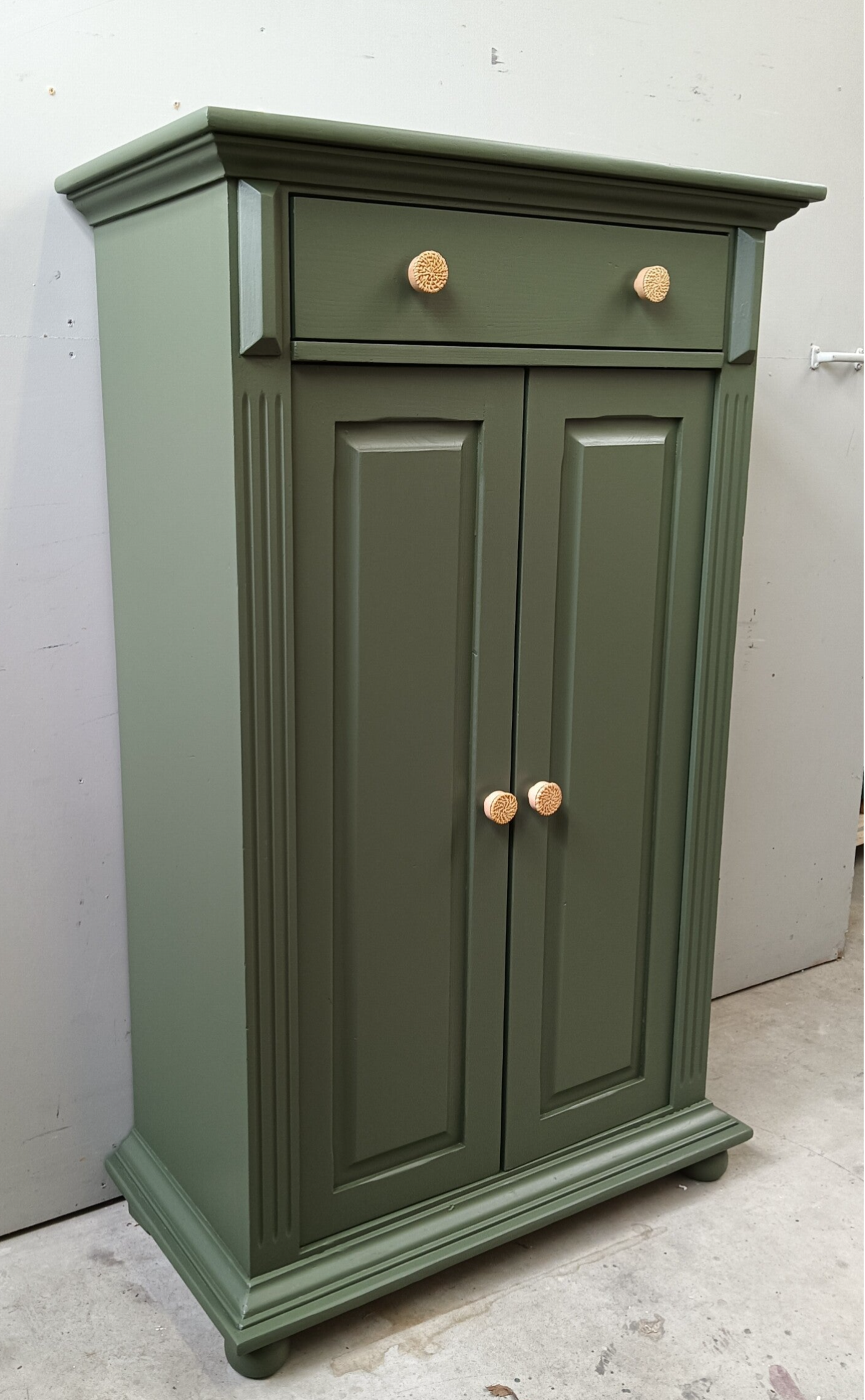 Meidenkast / Wandkast "Bayberry"