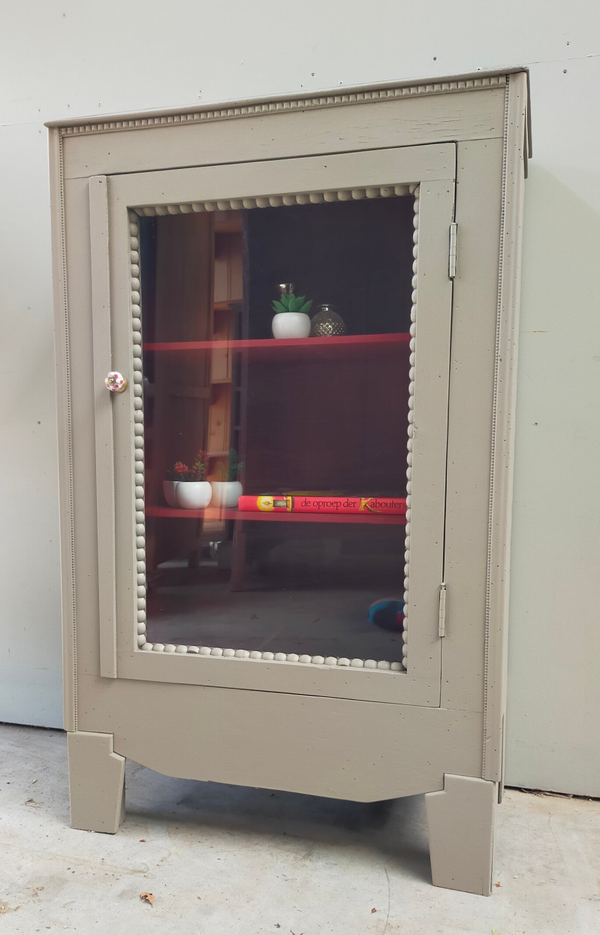 Vitrinekastje Highlander