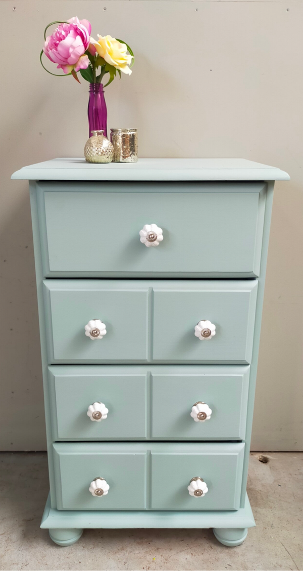 Ladenkast French Eggshell