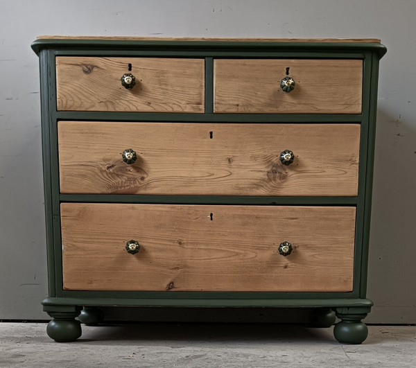 Commode /  Dressoir / Ladenkast Bayberry