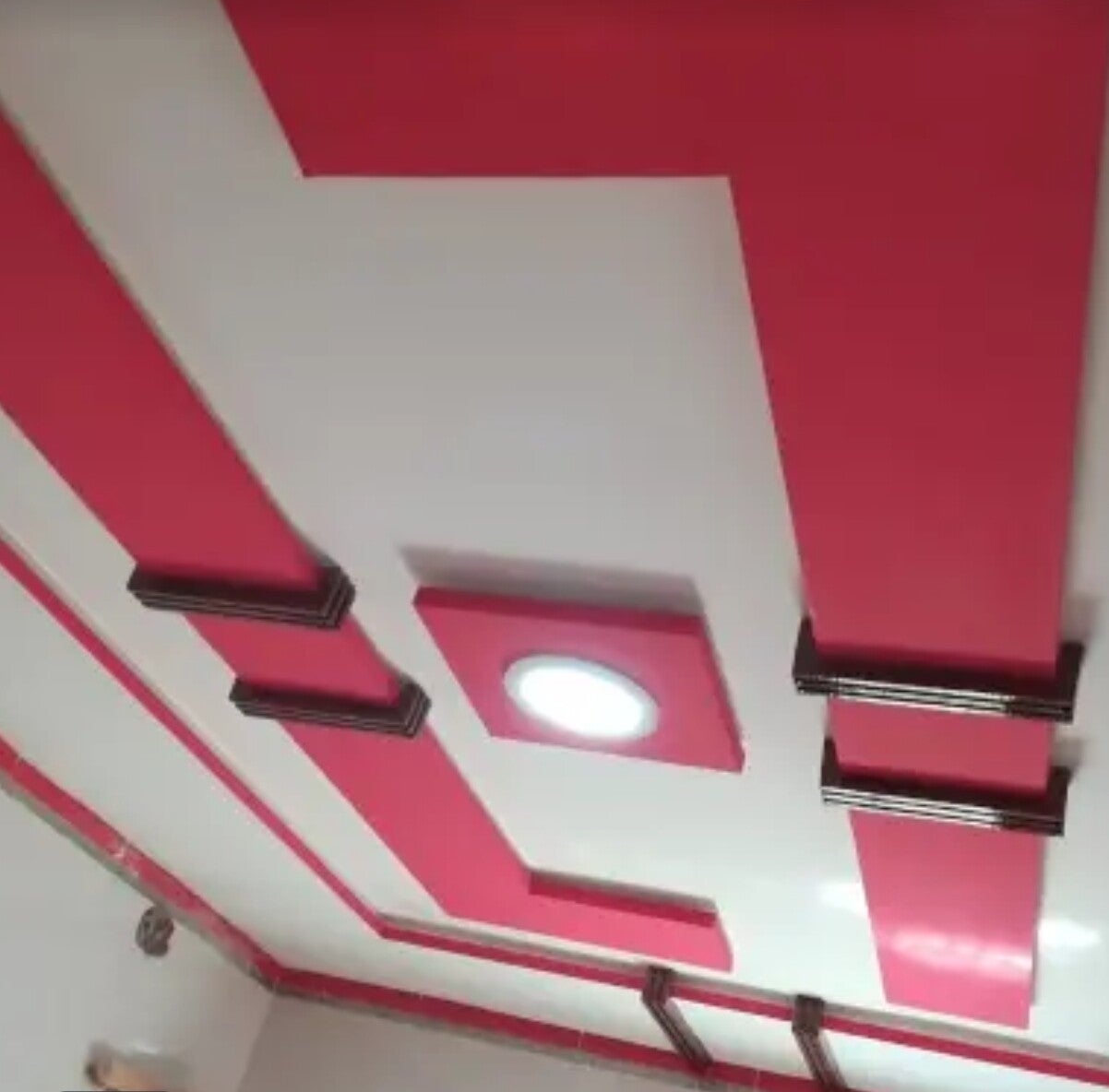 Pintores en xirivella, pintor en xirivella, empresa pintores en xirivella, pintores profesionales en xirivella, pintores de pisos en xirivella, pintores de garajes en xirivella, pintores de chalets en xirivella,