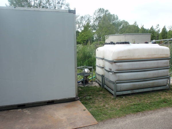 Spoelwatertank