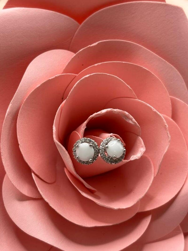 Boucles d’oreilles Maelys puces en argent 925 – Diamants de lait maternel