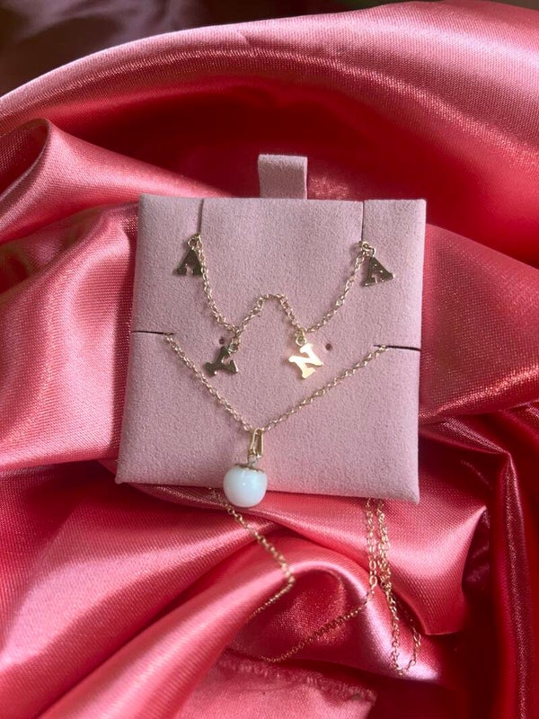 Collier Ayna