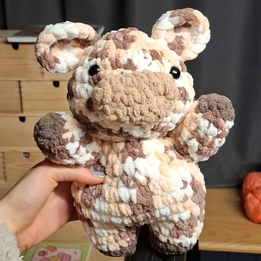 Cow with 3 colors