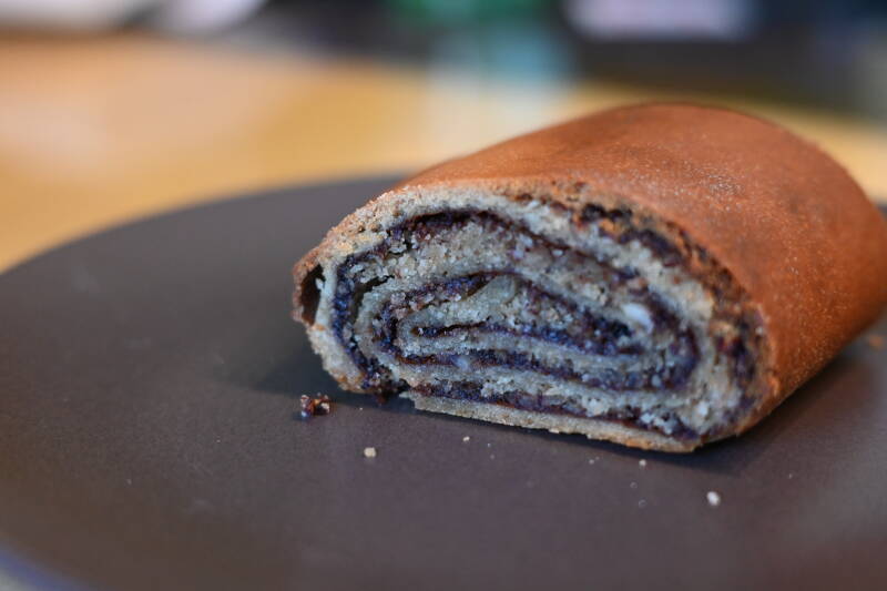 nuss-nougat-strudel-1-standard.jpg