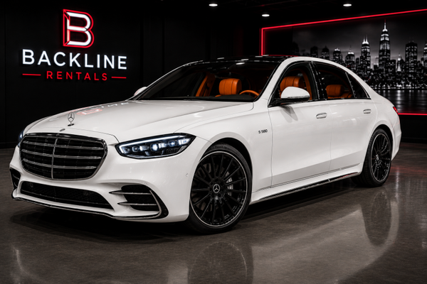 2022 Mercedes-Benz S580 – White / Orange Interior