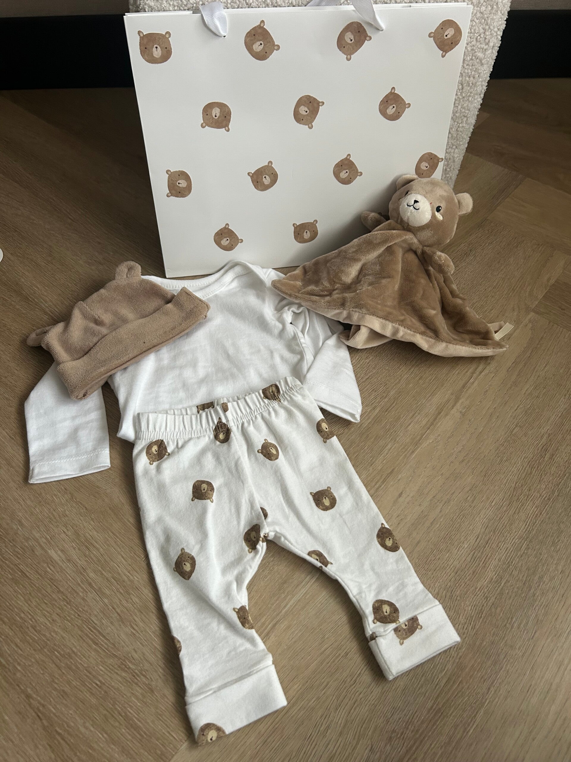 Baby giftbox teddy