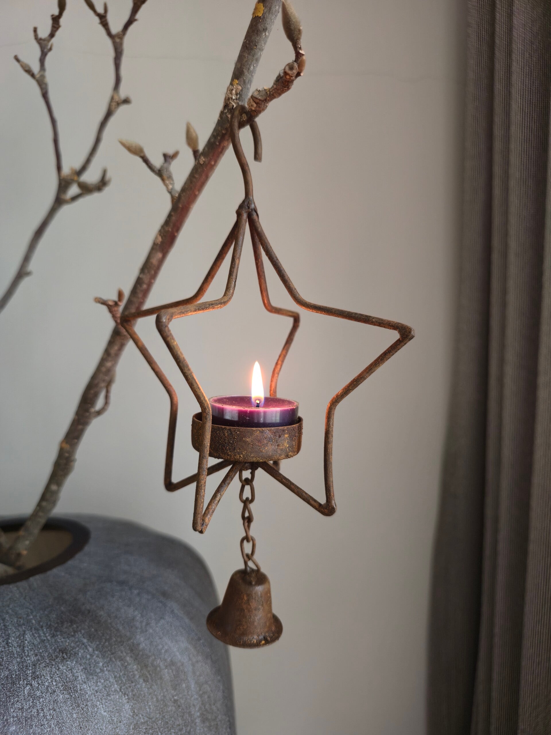 Metalen hanger waxinelichtje ster met belletje