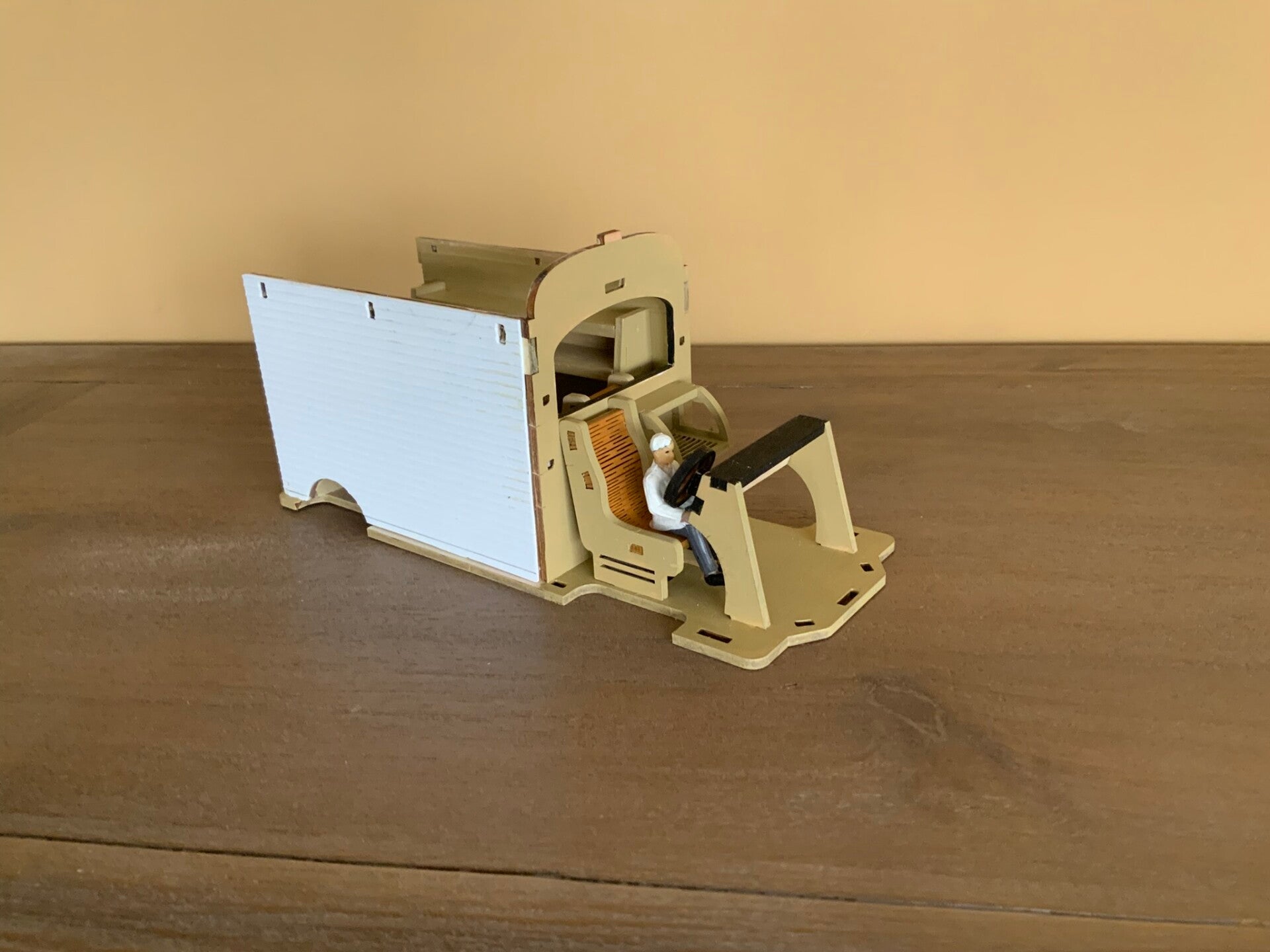 Citroën HY Ambulance – bouwproces stap 1