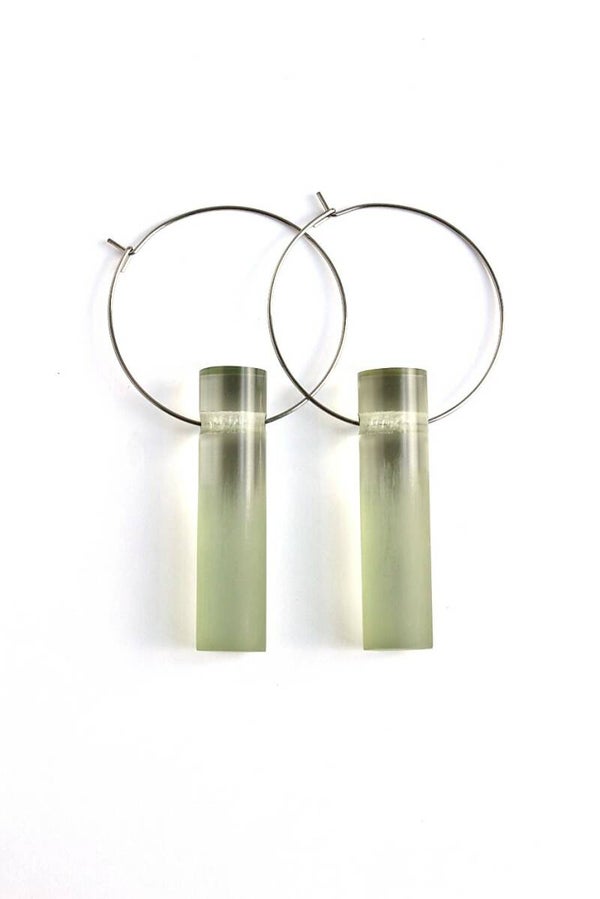 Oorbellen acrylaat O20-9