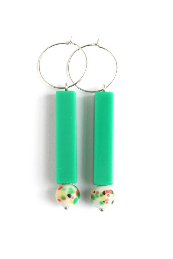 Oorbellen acrylaat en glas O20-20