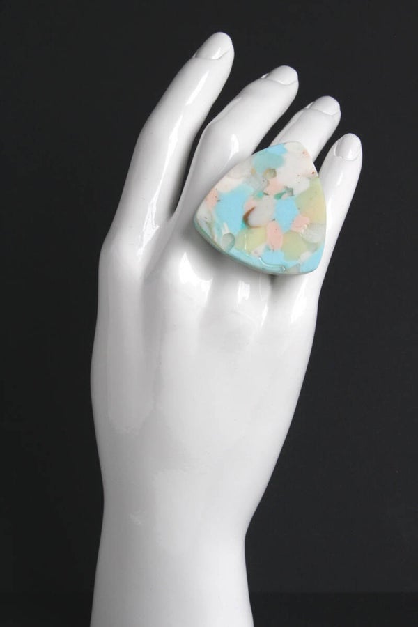 Ring gerecycled acrylaat R21-56